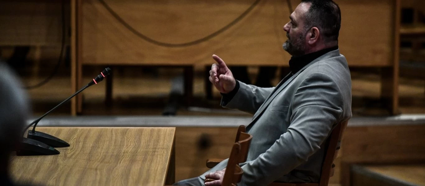 Αλλάζει η σύνθεση του δικαστηρίου που καταδίκασε ως «εγκληματική οργάνωση» τους εθνικιστές της Χρυσής Αυγής